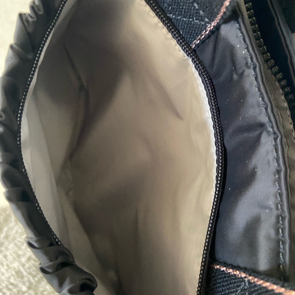 Black Kipling Women's Shoulder Bag with crossbody strap - Picture 5 of 5
